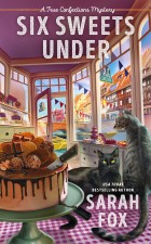 A Room with a Roux (A Pancake House Mystery #7)
